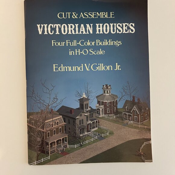 Bundle of 2 DIY project/craft/activity books - Picture 6 of 10